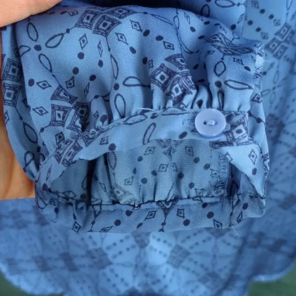 For Kitty Rescue! Liz Claiborne Blouse Geometric Pattern - Picture 5 of 10